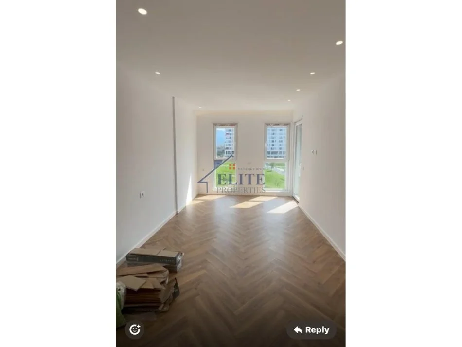 Tirane, shitet apartament 2+1+Ballkon Kati 2, 97 m² 125.000 € (Univers City)