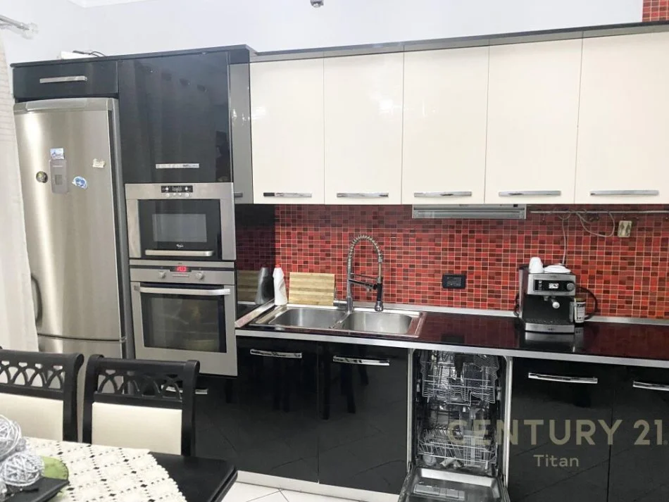 Apartament 1+1 për shitje në Astir