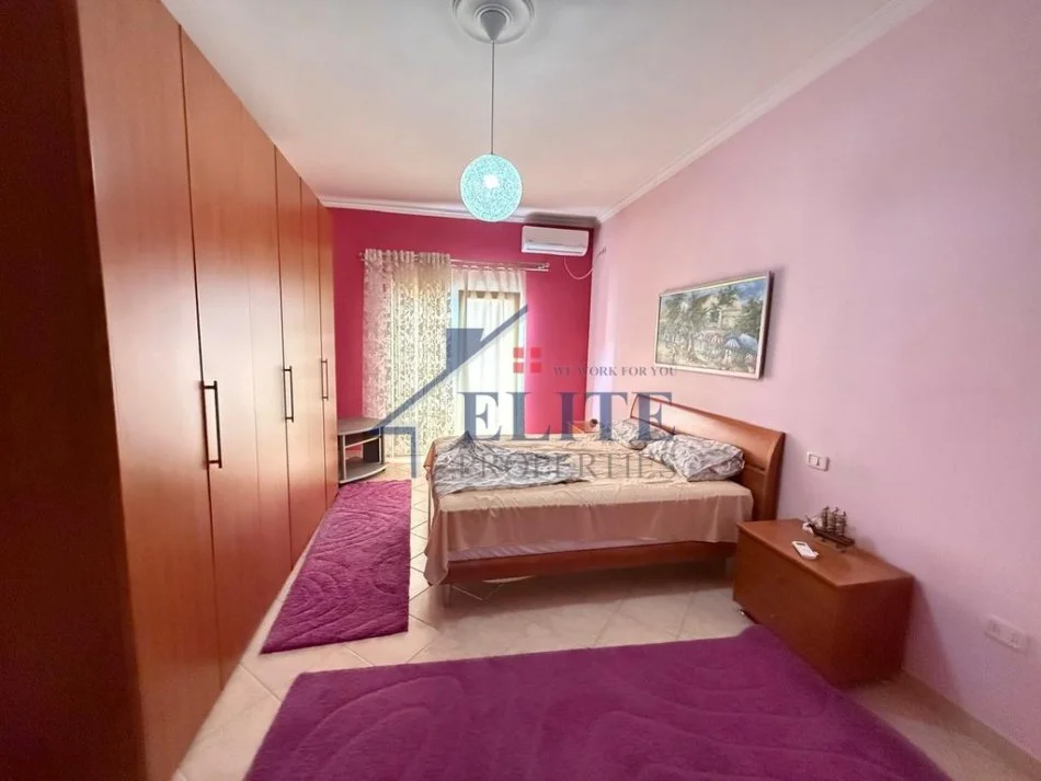 Tirane, shitet Vile Kati 3, 400 m² 600.000 € (Selite)