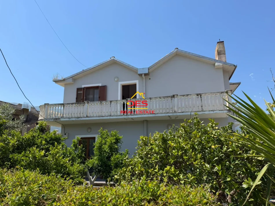Radhime - Orikum, shitet Vile , 337 m² 400.000 € (Orikum)