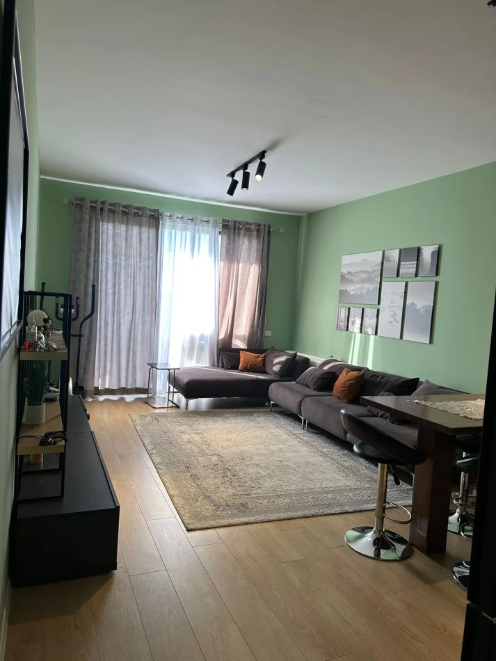Tirane, jepet me qera apartament 2+1 Kati 9, 110 m² 700 € (Kompleksi Asl,Rruga Kongresi i Manastirit)