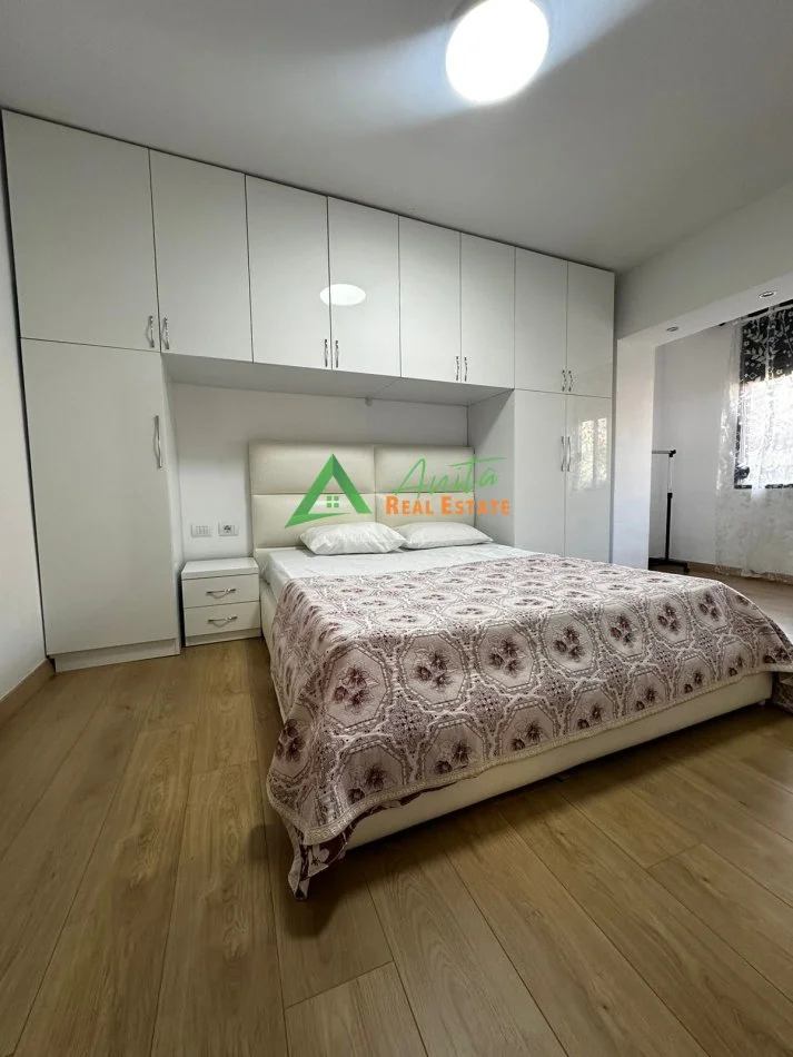 Tirane, jepet me qera apartament 1+1+Aneks Kati 2, 65 m² 600 € (Myslym Shyri)