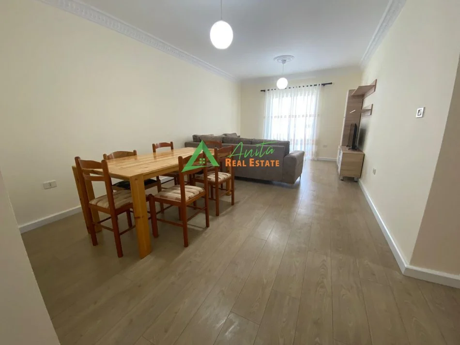 Tirane, jepet me qera apartament 2+1 Kati 2, 99 m² 550 € (Rruga Dritan Hoxha)