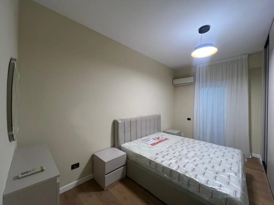 Tirane, shitet apartament 1+1 Kati 3, 62 m² 149.000 € (rruga xhanfize keko)