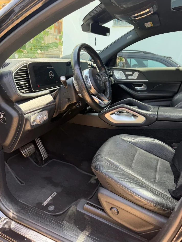 Tirane, shes makine Mercedes Benz Nafte, e zeze automatik Kondicioner 145.000 km 70.000 €