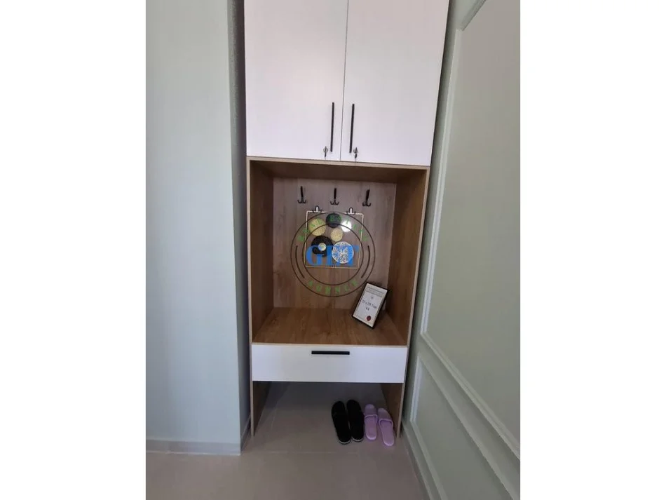 Durres, jepet me qera apartament 1+1 Kati 4, 450 € 