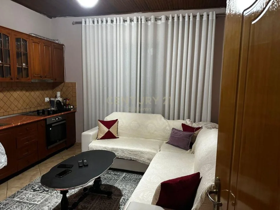 Shtëpi Private Për Shitje në Shkozet, Durrës !!