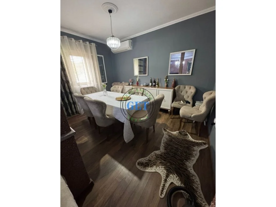 shitet shtepi 2 Katshe Kati 2, 215 m² 170.000 €