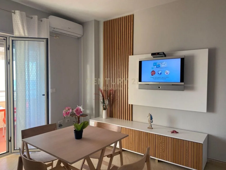 Apartament 1+1 për qira në Plazh, Durrës !!