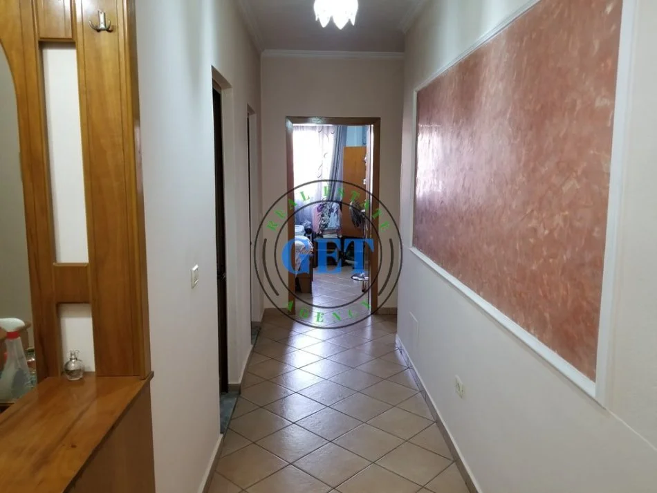 Durres, shitet apartament 2+1 Kati 3, 120 m² 200.000 € (Qender , Durres.)