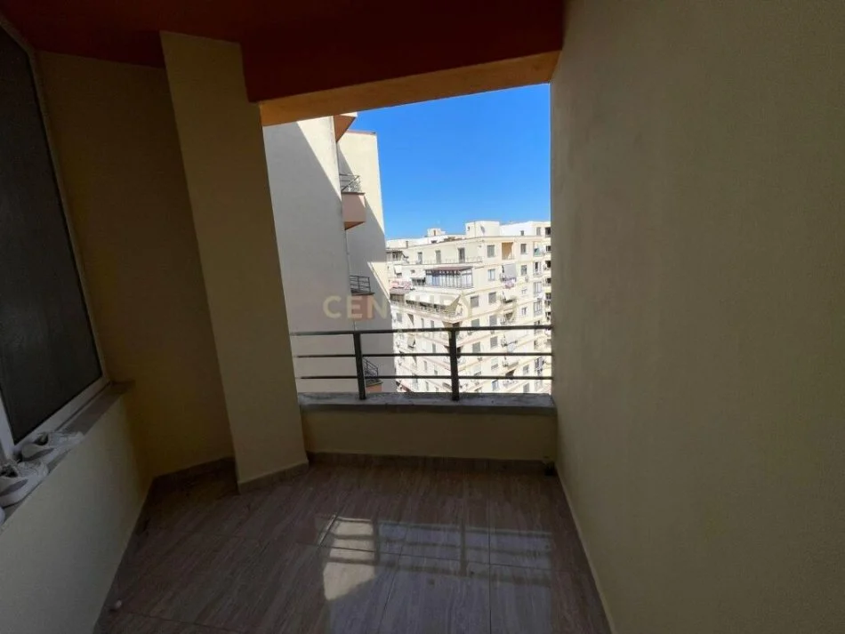 ASTIR, SHITET APARTAMENT 2+1+2 TE KOMPLEKSI FRATARI! 119000euro