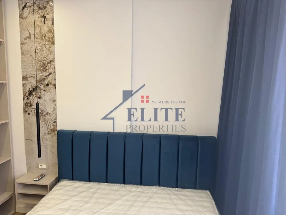 Tirane, jepet me qera apartament 1+1 Kati 5, 70 m² 1.000 € (Mine Peza)