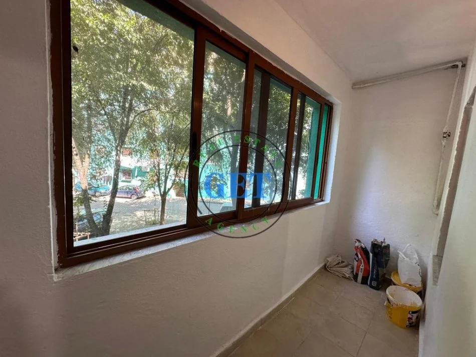 Durres, shitet apartament 2+1+Ballkon Kati 2, 75 m² 78.000 € (Stadiumi)