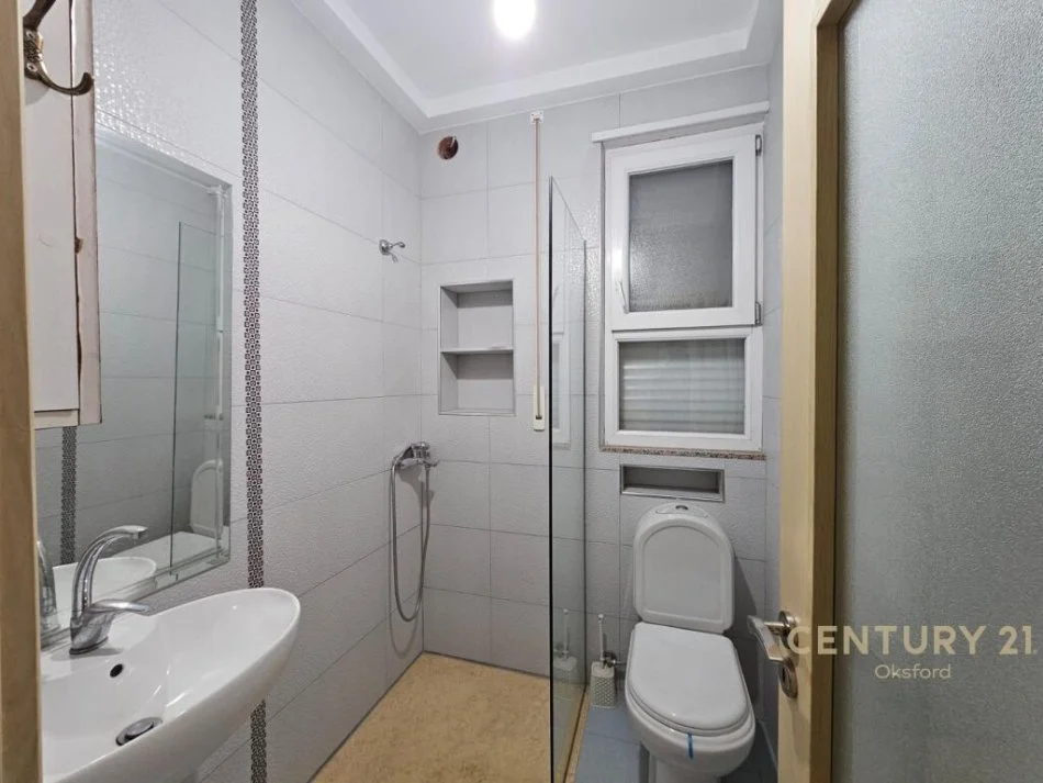 Jepet me qira apartament 2+1+2 ne Misto Mame !