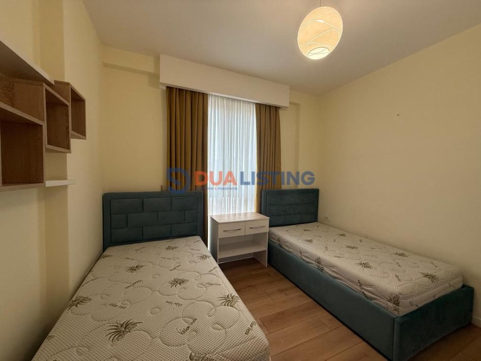 Tirane, jepet me qera apartament 2+1+Ballkon Kati 3, 100 m² 800 € (Rruga Ferit Xhajko)