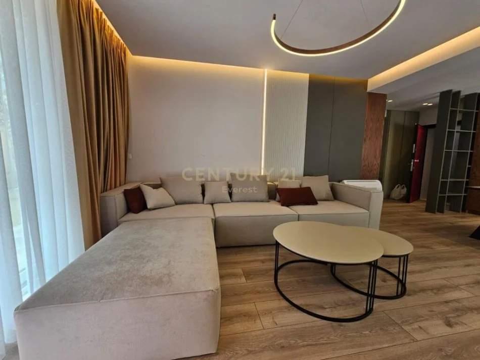 RESIDENCA KODRA E DIELLIT 1, SHESIM APARTAMENT ME OBORR 3+1+POST PARKIMI
