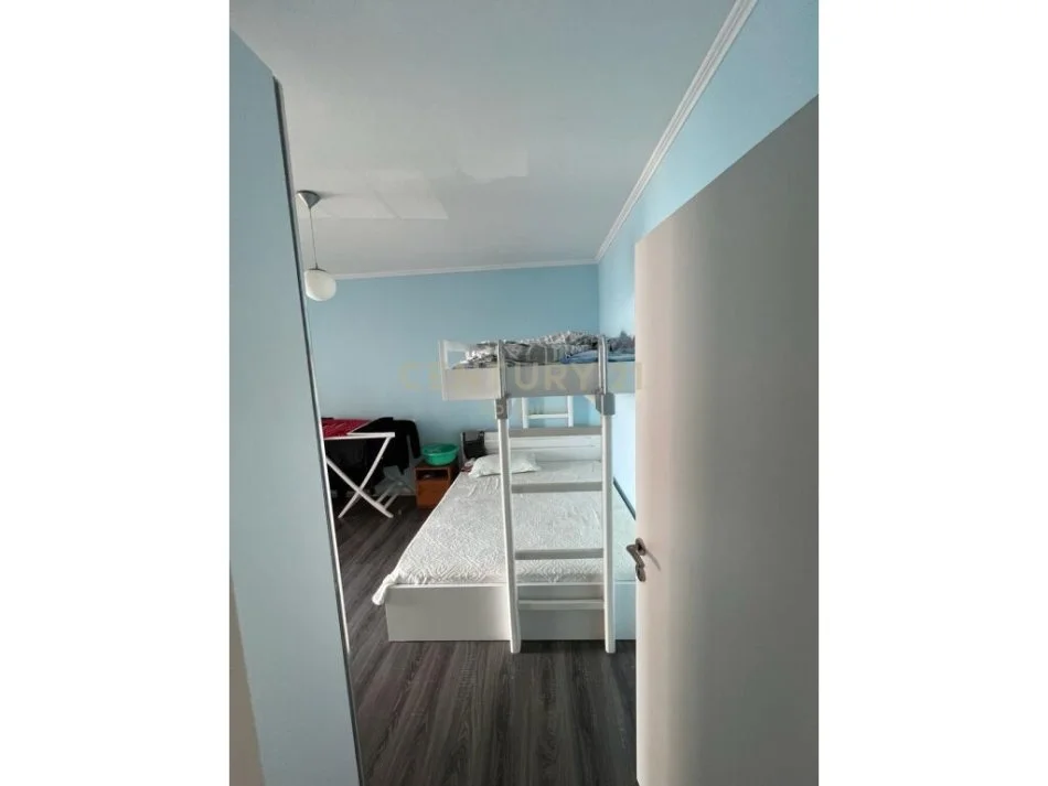 SHITET APARTAMENT 3+1+2 ME PAMJE DETI NE VOLLGA !
