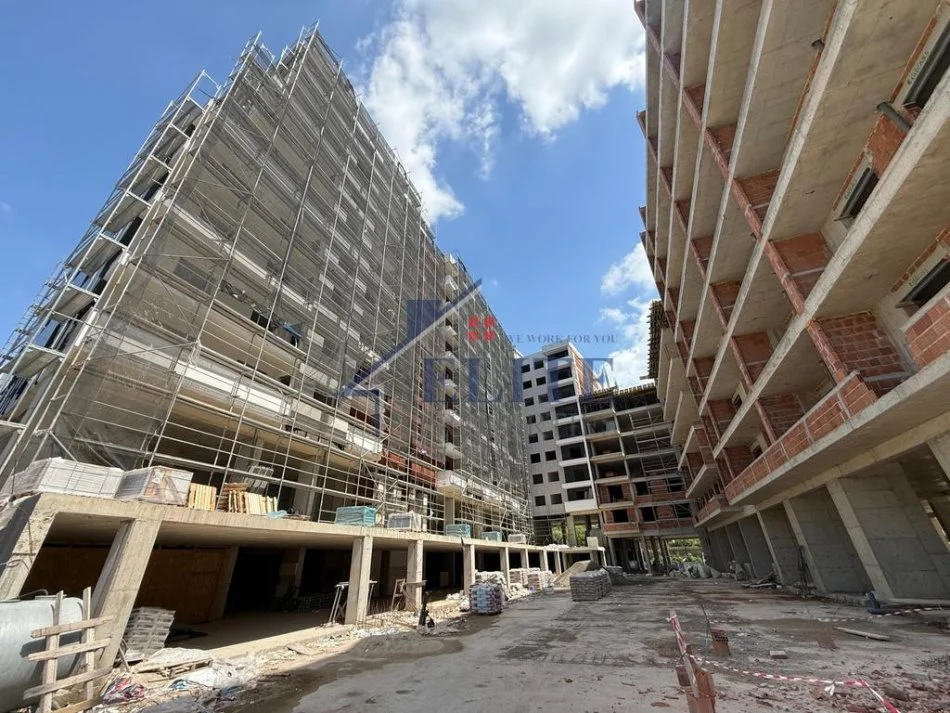 Tirane, shitet apartament 1+1+Ballkon Kati 5, 71 m² 78.375 € (Paskuqan)