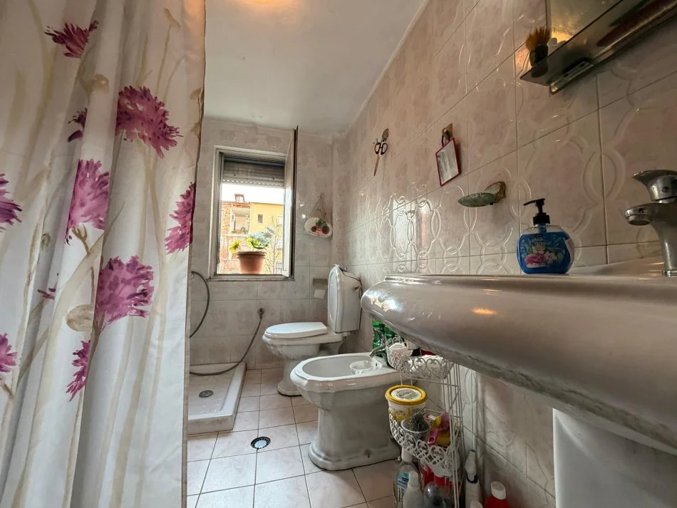 Tirane, shitet apartament 3+1+Ballkon Kati 3, 116 m² 325.000 € (Myslym Shyri)