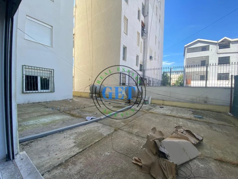 Durres, shitet apartament 1+1 Kati 1, 76 m² 75.000 € (Ish Urt, Durres)