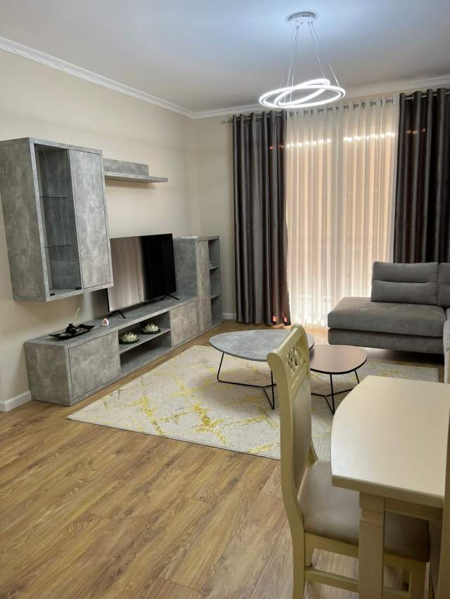 Tirane, jepet me qera apartament 2+1+BLK Kati 2, 110 m² 1.000 Euro (Gramoz Pashko)