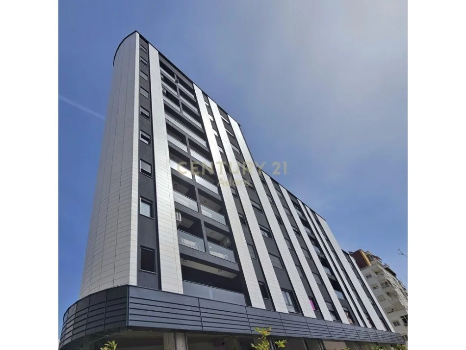 APARTAMENT 1+1+GARAZHD PER QIRA BULEVARDI I RI ASTIR