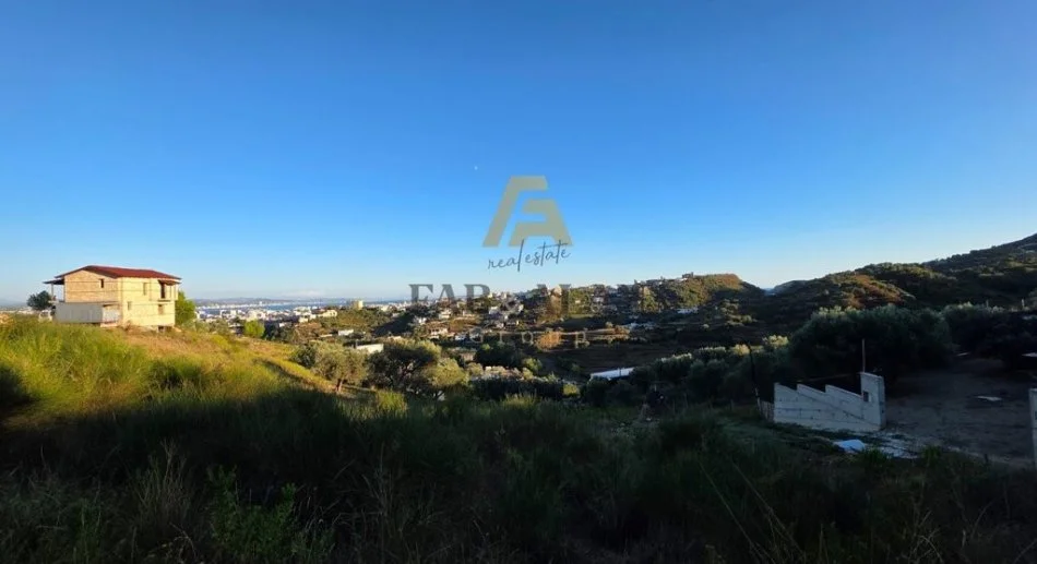 Durres, shitet toke , 2.500 m² 112.500 € (Spitalle)