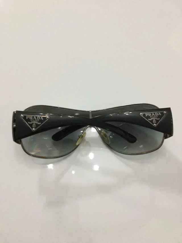 Tirane, okazion Shiten Syze Prada