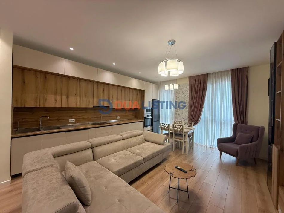 Tirane, jepet me qera apartament 2+1+Ballkon Kati 3, 100 m² 800 € (Rruga Ferit Xhajko)