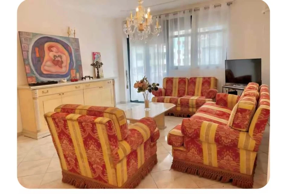 jepet me qera apartament 2+1+Ballkon , 130 m² 600 € (Vollga Durres)