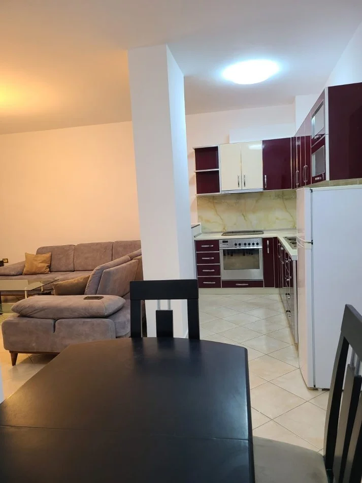 Tirane, shitet apartament 2+1 Kati 3, 105 m² 131.250 € (SHITET APARTAMENT 2+1+2 NE ASTIR!)