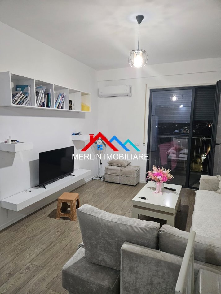 Tirane, jepet me qera apartament 1+1+Ballkon , 61 m² 550 € (RRUGA SADIK PETRELA,VARRI I BAMIT)