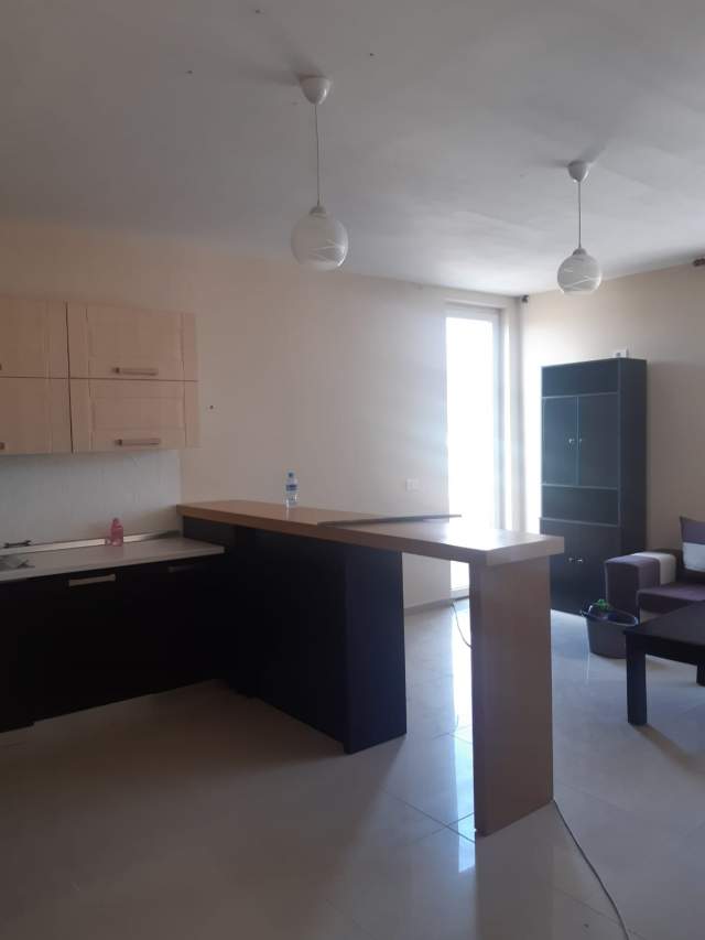 Tirane, jepet me qera apartament 2+1+A+BLK Kati 5, 120 m² 30000 Leke (Fresk)
