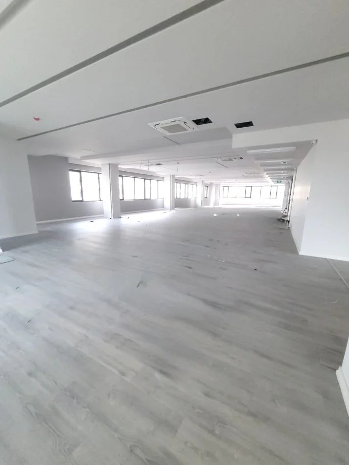 Tirane, jepet me qera ambjent biznesi , 1.200 m² 19.200 € (Delijorgji)