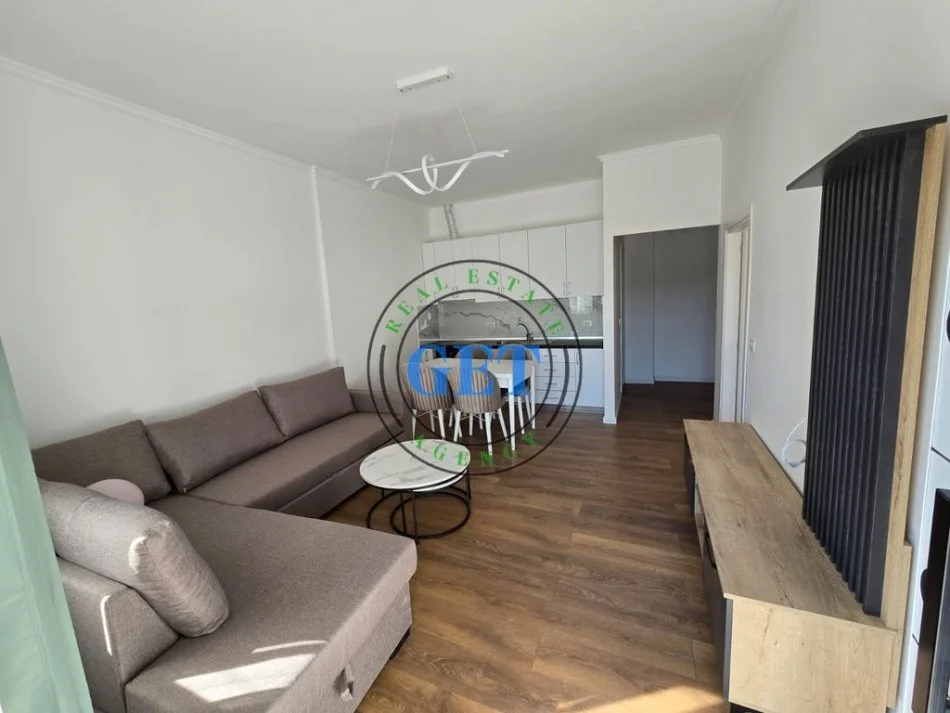 Durres, shitet apartament 2+1+Ballkon Kati 1, 65 m² 76.000 € (Plazh Ilira)