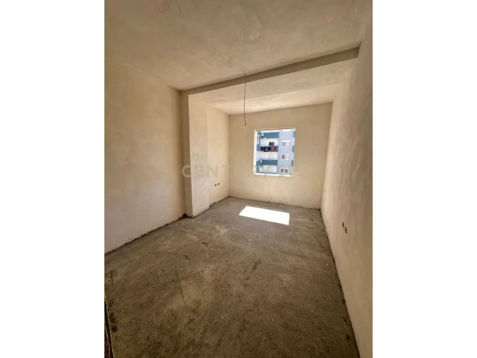 SHITET APARTAMENT 2+1 NE GOLEM!