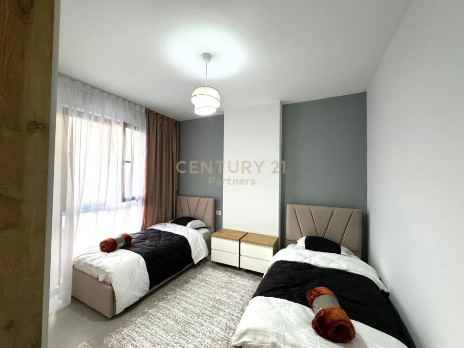 JAPIM ME QIRA APARTAMENT 2+1 NE UNAZE TE RE!, 550euro