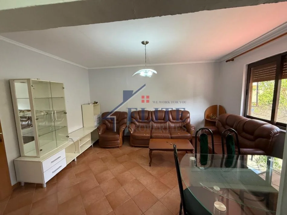 Tirane, shitet apartament 2+1+Ballkon Kati 2, 72 m² 115.000 € (Ali Demi)