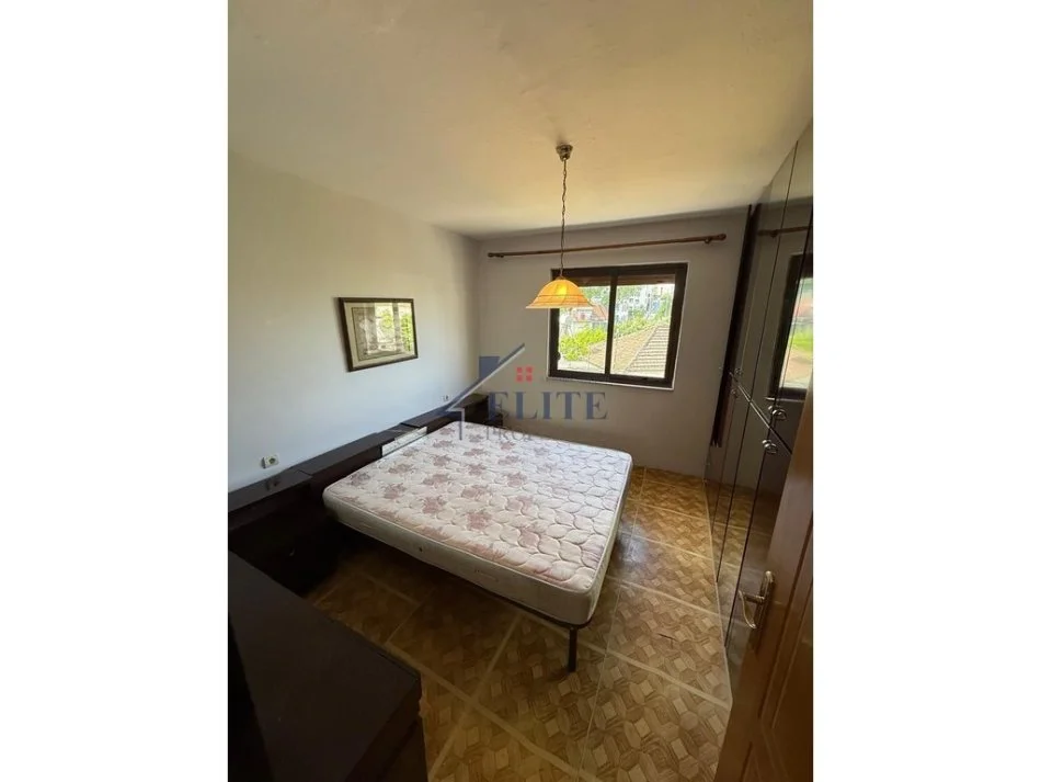 Tirane, shitet apartament 2+1+Ballkon Kati 2, 72 m² 115.000 € (Ali Demi)