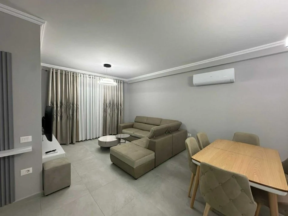 Tirane, jepet me qera apartament 2+1+Aneks+Ballkon Kati 2, 110 m² 1.100 € (Liqeni Thate)