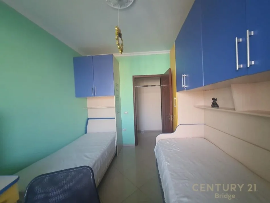 SHITET APARTAMENT 2+1+2 NE ASTIR