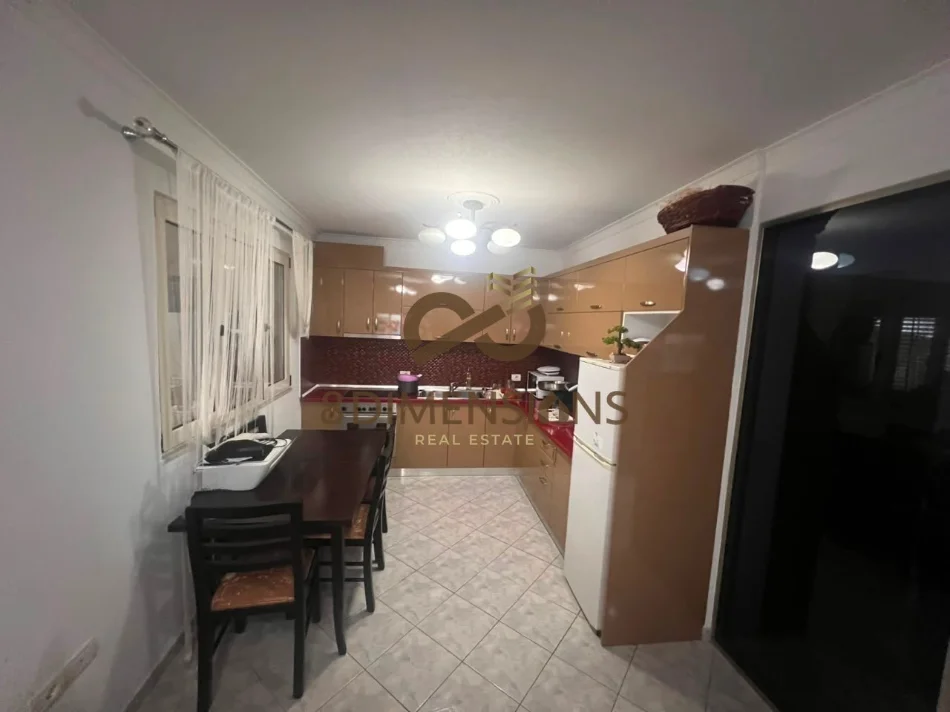 Apartament 2+1 ne shitje tek Kompleksi Malajzian, Kthesa e Kamzes