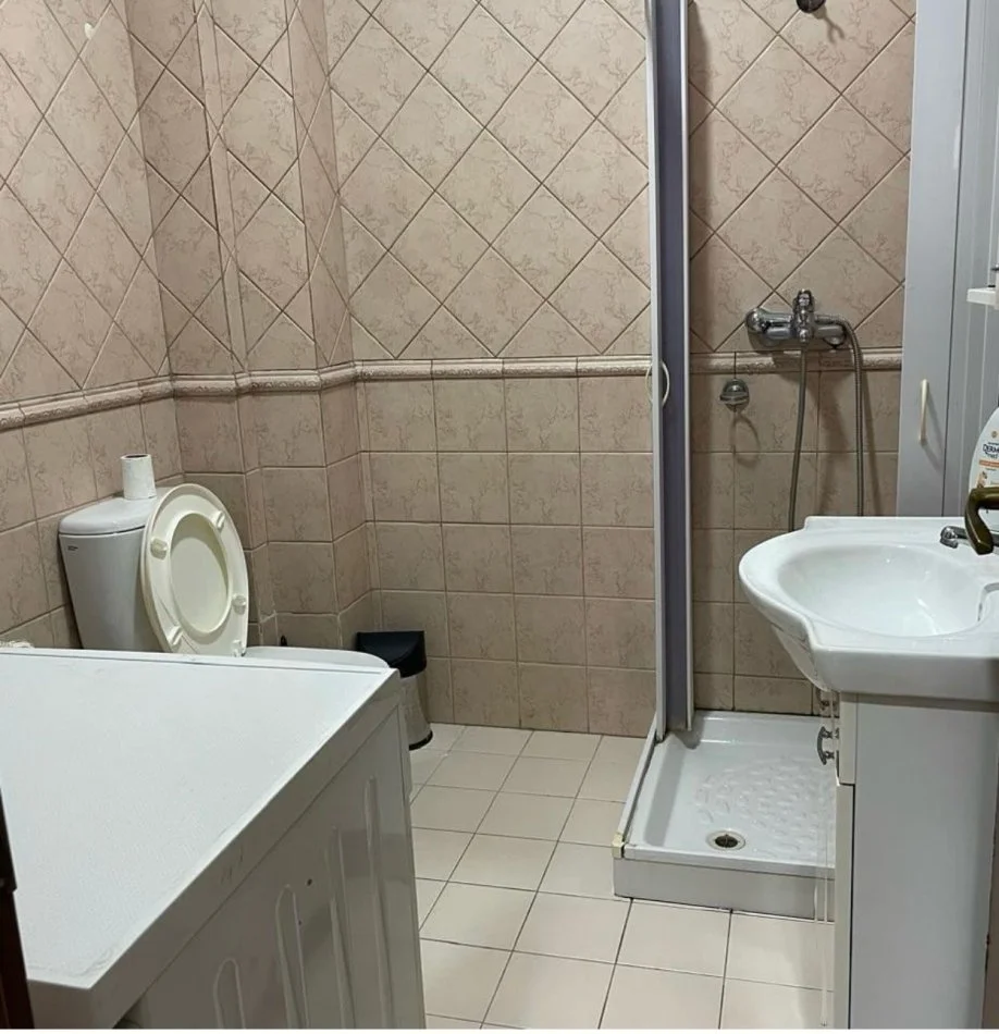Tirane, jepet me qera apartament 1+1 Kati 2, 52 m² 475 € (Siri Kodra)
