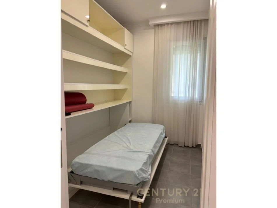 Tirane, jepet me qera apartament 2+1 Kati 3, 86 m² 500 € (KOPSHTI BOTANIK)
