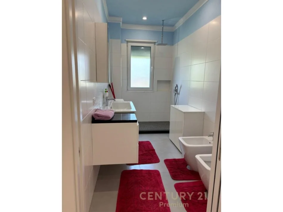 Tirane, jepet me qera apartament 2+1 Kati 3, 86 m² 500 € (KOPSHTI BOTANIK)