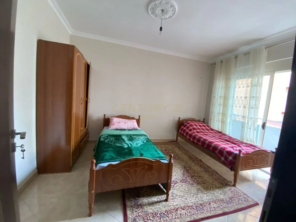 APARTAMENT 3+1+2 NE ASTIR PER SHITJE