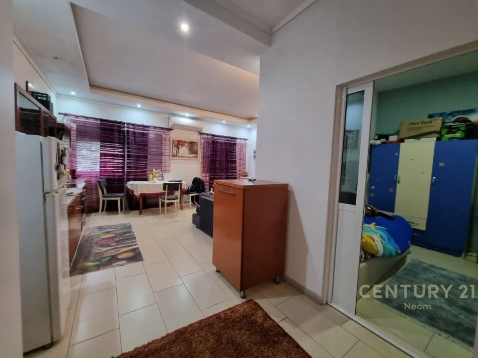 Tirane, shitet apartament 2+1 Kati 5, 84 m² 149.000 € (ish nisharaku)