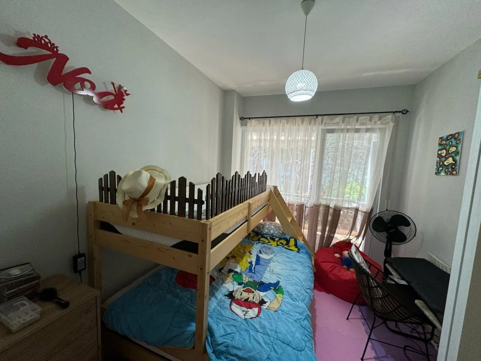 Durres, shitet apartament 2+1+Ballkon Kati 3, 82 m² 175.000 € (GJIRI I LALEZIT)