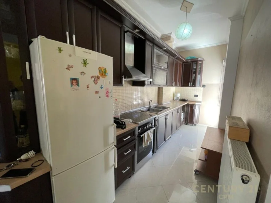 Vile 2-kateshe ne Fresk 125000 €