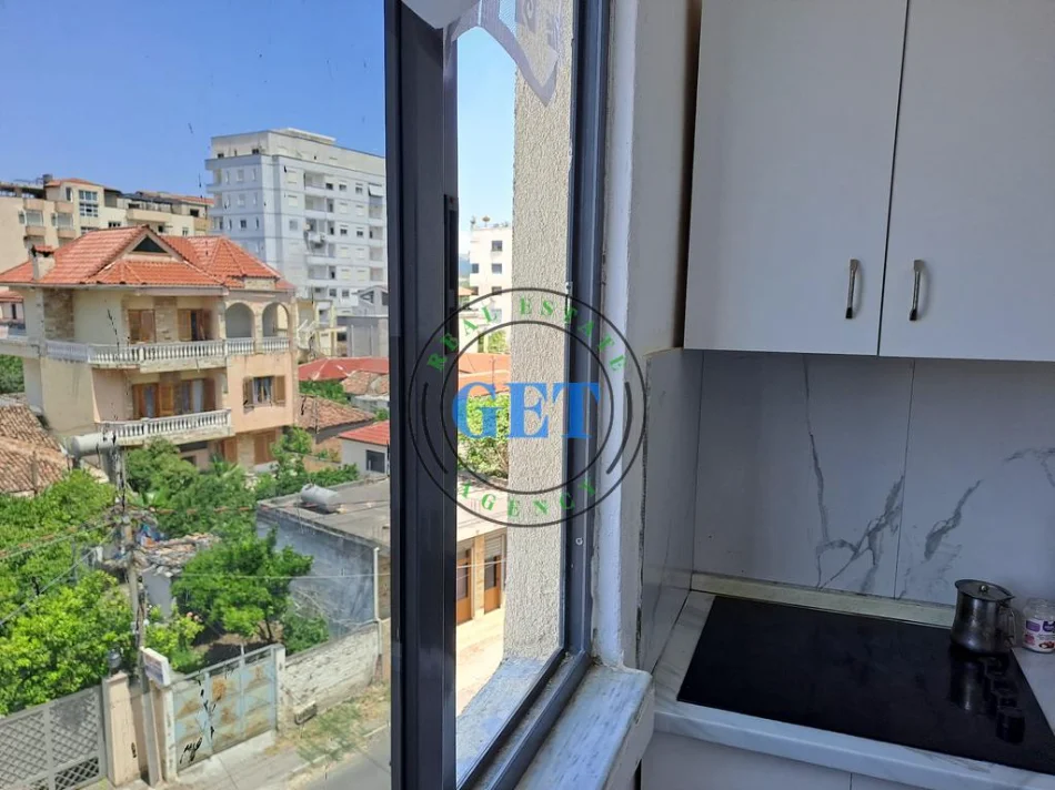 Durres, shitet apartament 2+1 , 76 m² 55.000 € (kavaj)